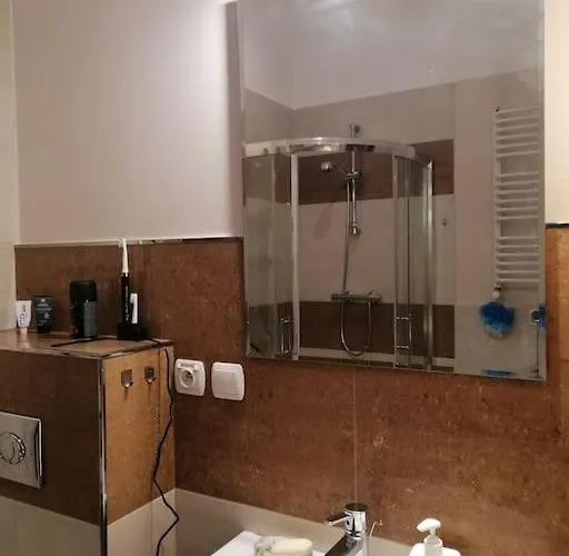 Apartament Przy Parku Klimatyzacja Parking Wifi